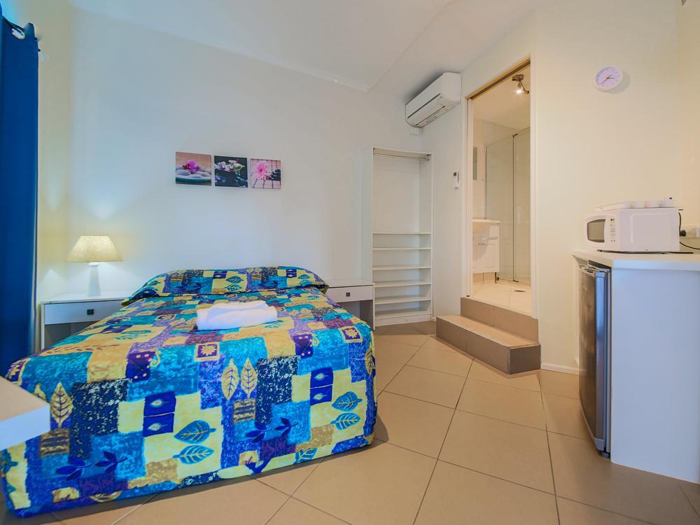 Marlin Motel Biggera Waters Bagian luar foto